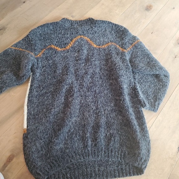 Vintage Kitty Hawk Oversize Sweater size Medium Gray Floral 80s Retro EUC Boho - Picture 8 of 11